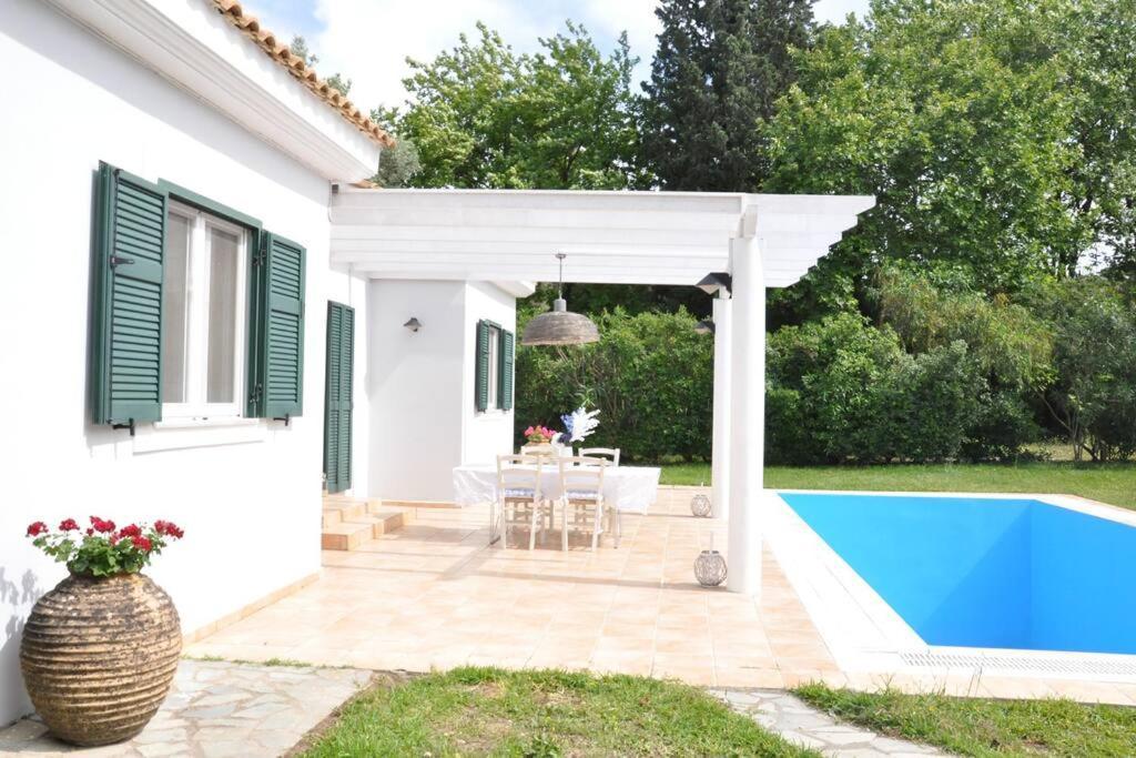 Villa Erietta Near Lefkas Center Apolpaina Exteriér fotografie